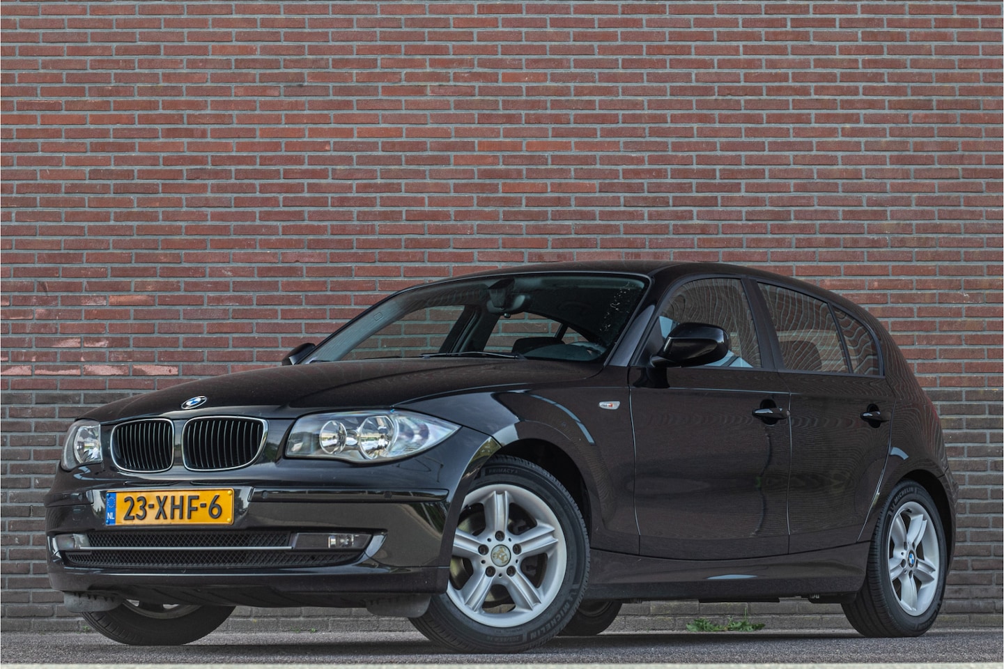 BMW 1-serie - 116i Advantage, Stoelverwarming, PDC, Climate control, Radio/CD. - AutoWereld.nl