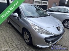 Peugeot 207 - 1.4 VTi XR