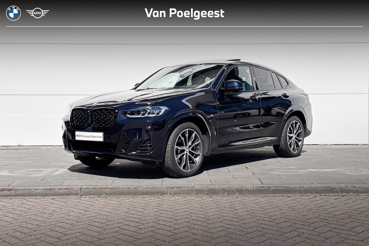 BMW X4 - xDrive20i M-Sport | Trekhaak | Panoramadak | Harman/Kardon | - AutoWereld.nl