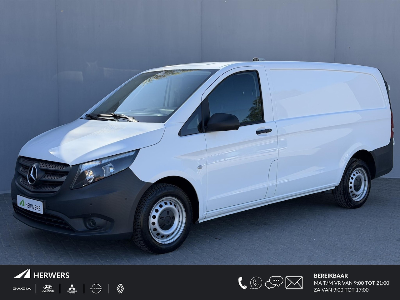 Mercedes-Benz Vito - 114 CDI Lang / Trekgewicht 2000 Kg / Navigatie / Cruise Control / Airco / Parkeersensoren - AutoWereld.nl
