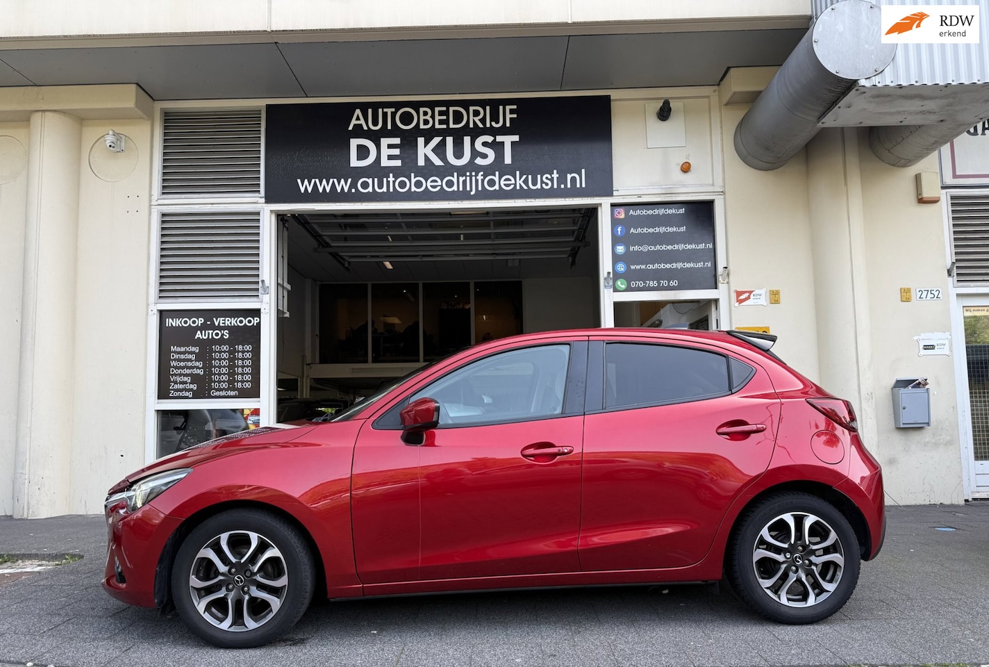 Mazda 2 - 1.5 Skyactiv-G Skylease GT 2016 Leder Navi Clima - AutoWereld.nl