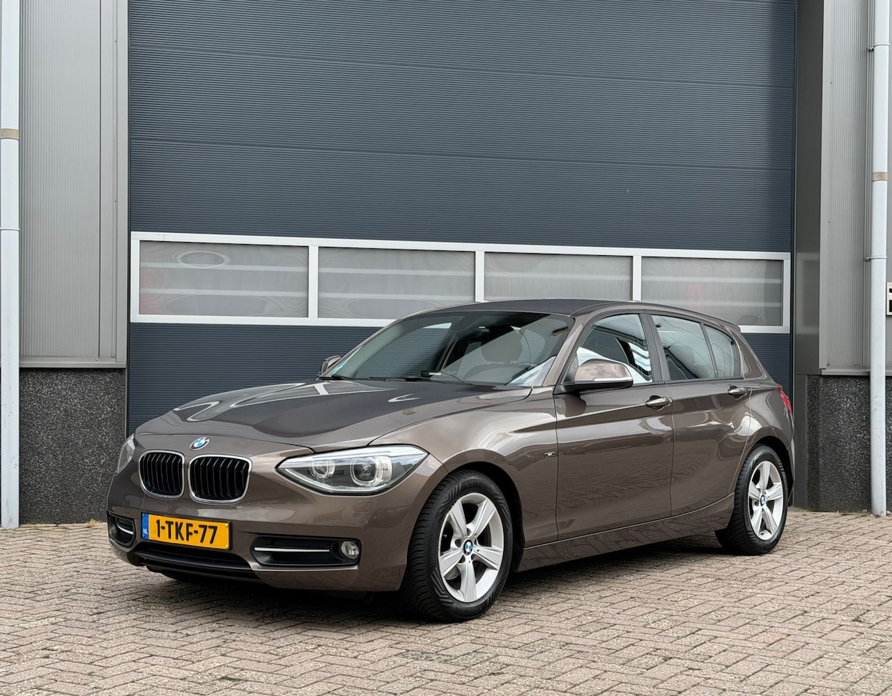 BMW 1-serie - 114i EDE Corporate Lease Edition bj.2014 Navi|Clima|NL auto. - AutoWereld.nl
