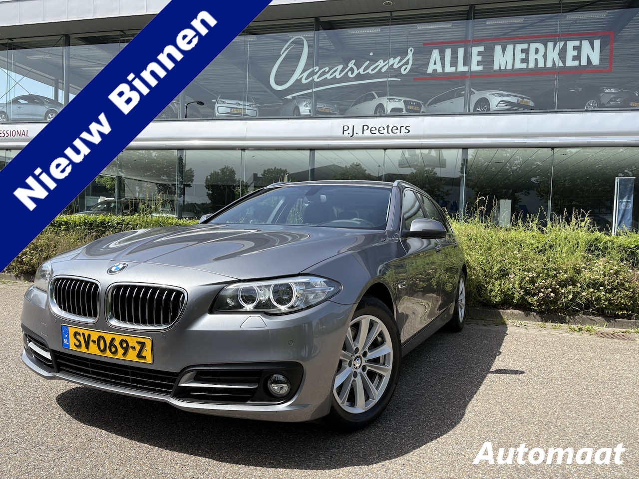 BMW 5-serie Touring - 520i High Executive Airco - Parkeersensoren - Navigatiesysteem - Trekhaak - Cruise control - AutoWereld.nl