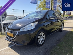 Peugeot 208 - 1.2 VTi Access | 5 Deurs | NAP | Cruise Control | Nieuwe banden | APK 4-2027