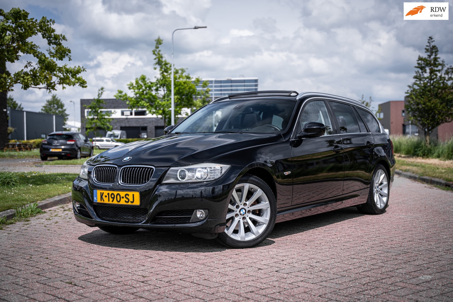 BMW 3-serie Touring - 325i High Executive 325i High Executive - AutoWereld.nl
