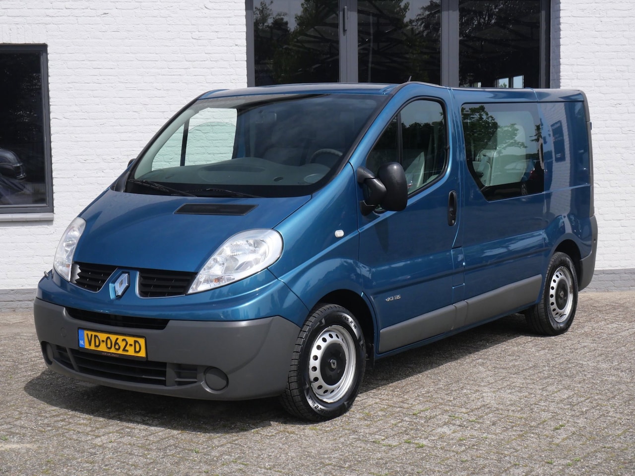 Renault Trafic - 2.0 dCi T27 L1H1 Dubbel Cabine Générique - AutoWereld.nl