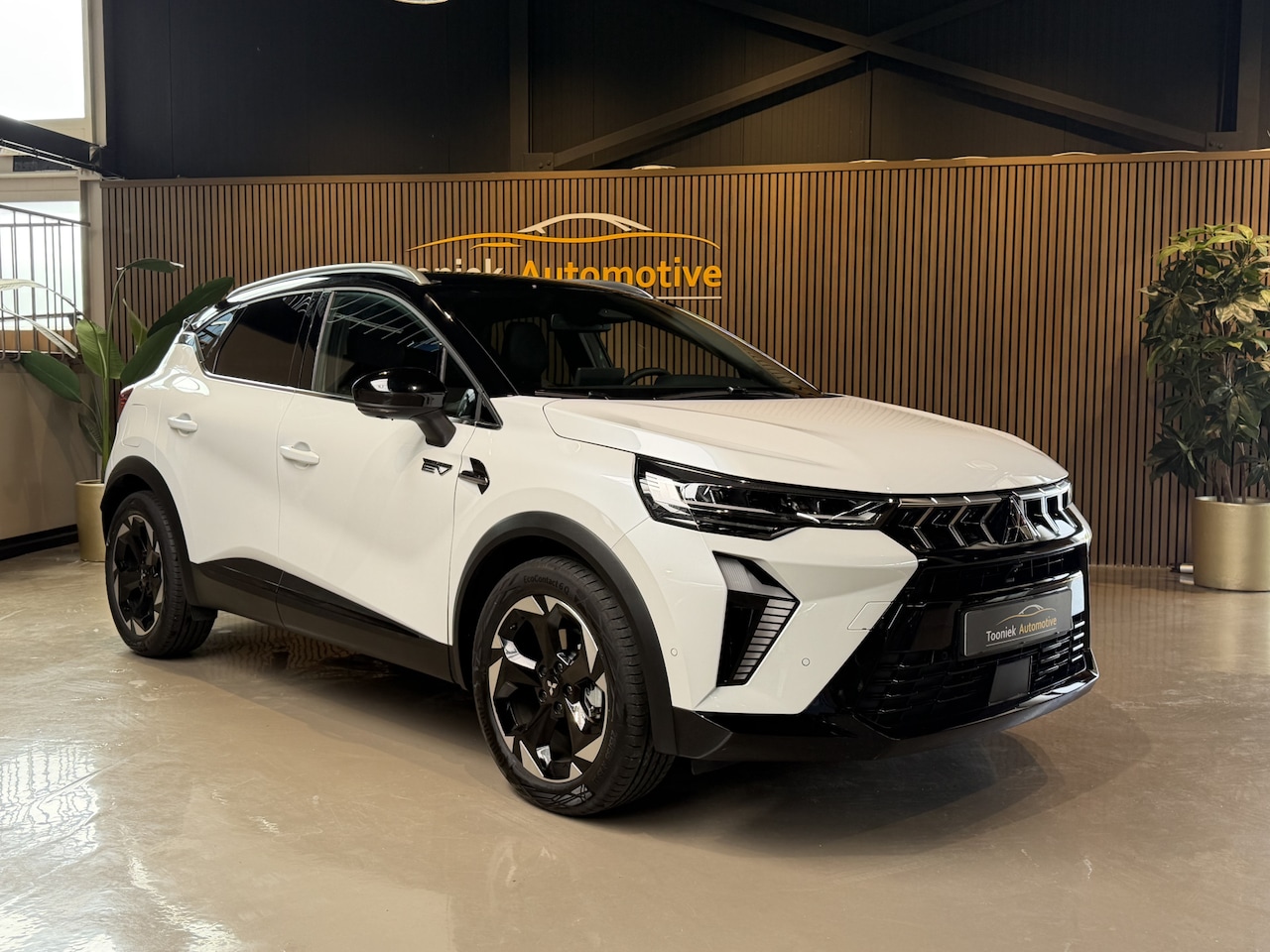 Mitsubishi ASX - 1.6 HEV AT Instyle | achteruitrijcamera | in nieuwstaat! met 8238 kilometer - AutoWereld.nl