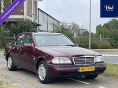 Mercedes-Benz C-klasse - 180 Classic | Zeer nette staat en goed onderhouden | Origineel NL & NAP |