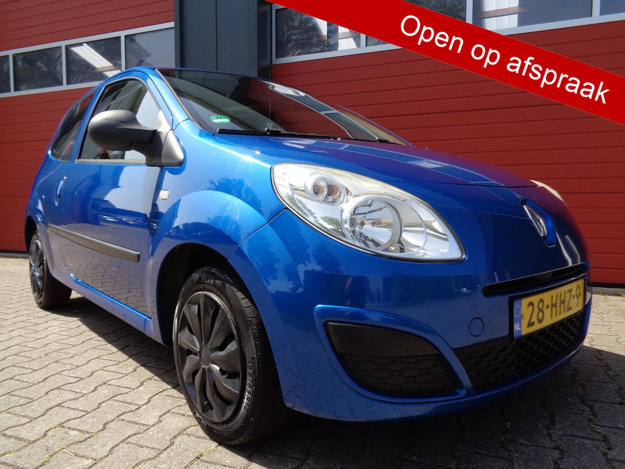 Renault Twingo - 1.2 Authentique Airco NL-Auto Prijs is Incl nieuwe APK !!!!!! - AutoWereld.nl