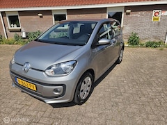 Volkswagen Up! - 1.0 BMT move up PDC/ Camera/Cruise control