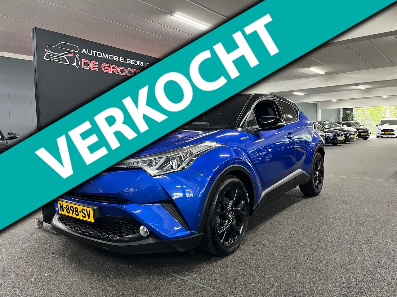 Toyota C-HR - 1.8 Hybrid Bi-Tone / Navi / Camera - AutoWereld.nl