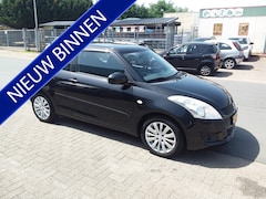 Suzuki Swift - 1.2 Exclusive dealeronderhouden swift met lage km stand/93073