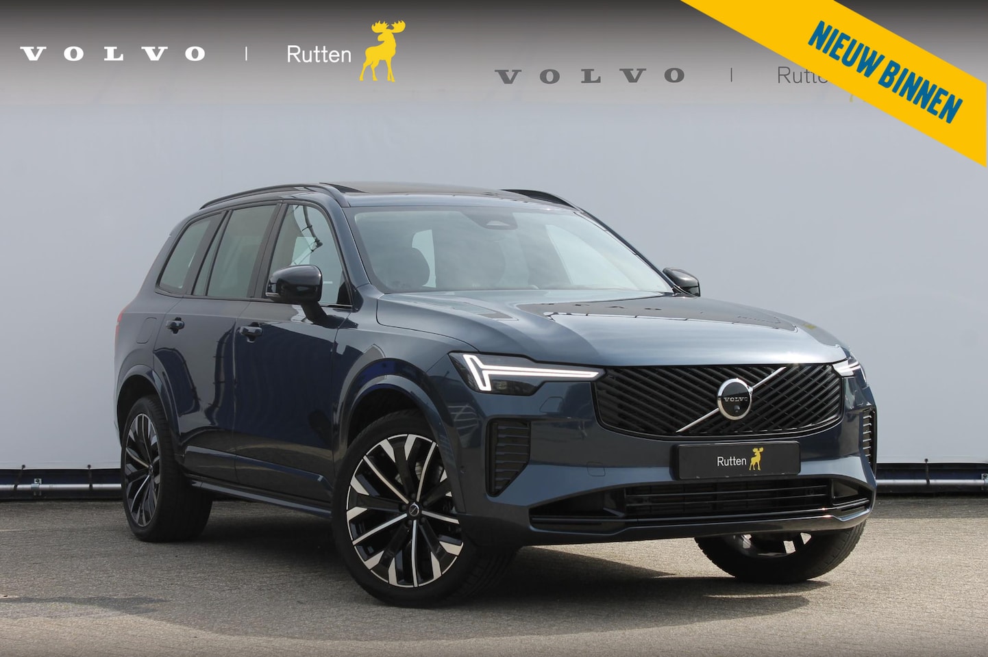 Volvo XC90 - T8 455PK Autom Plug-in hybrid AWD Ultra Dark Luchtvering / Massagefunctie voorstoelen / Se - AutoWereld.nl