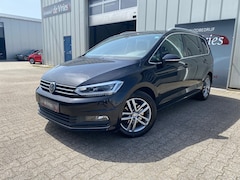 Volkswagen Touran - 1.4 TSI Highline 7 Pers. / Clima / Adapt. Cruise / Navi / Stoelverw. / Trekhaak