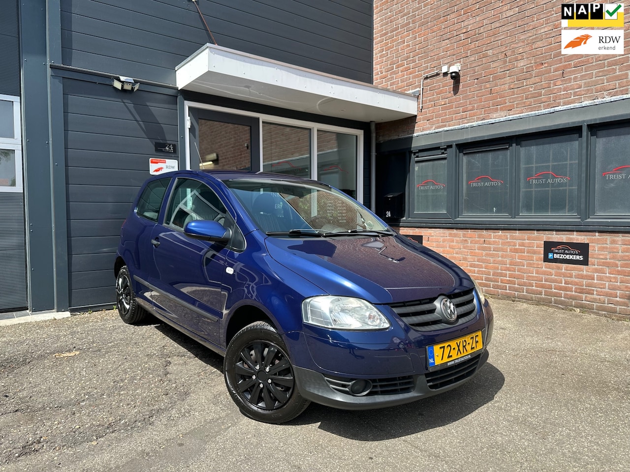 Volkswagen Fox - 1.2 Trendline|Nap|Airco|Elektrische.ramen|Apk - AutoWereld.nl