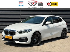 BMW 1-serie - 118i 19" I Carplay I LED I Navigatie I Leder