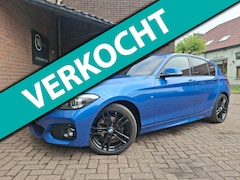 BMW 1-serie - 118i Edition M Sport Shadow Line Apple Carplay / Achteruitrijcamera / Trekhaak / Stoelverw