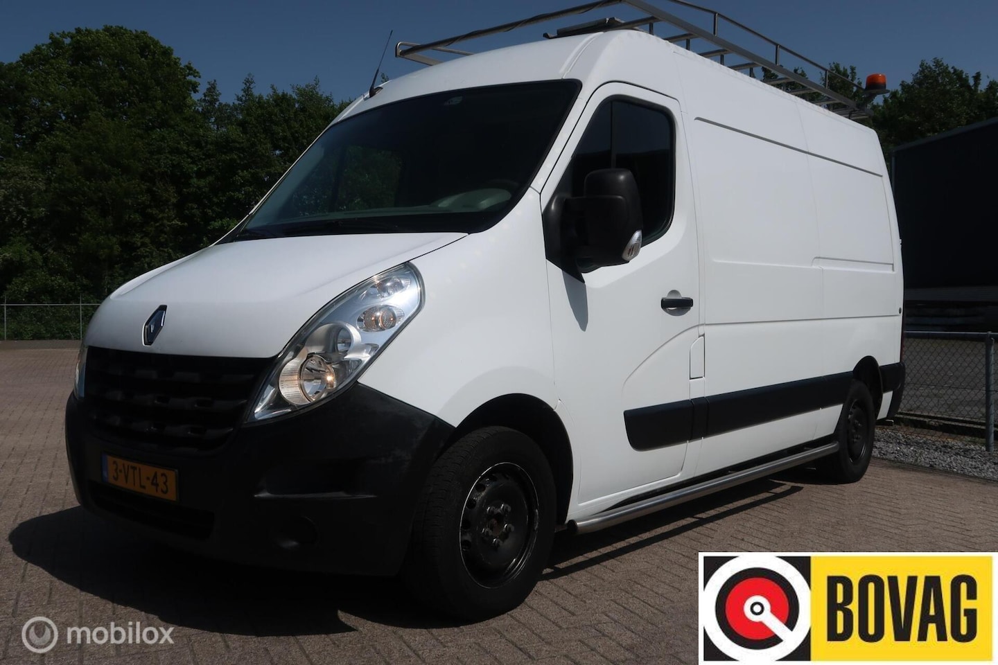 Renault Master - bestel T35 2.3 dCi L2H2 - AutoWereld.nl