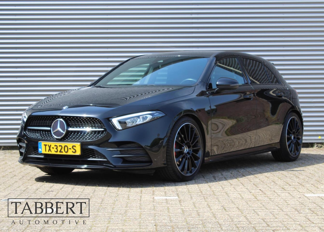 Mercedes-Benz A-klasse - 200 Business Solution AMG Trekhaak Zwart - AutoWereld.nl