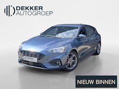 Ford Focus - 1.0 EcoBoost Hybrid 125 pk ST Line Business Afneembare trekhaak - Winter Pack - Achteruitr