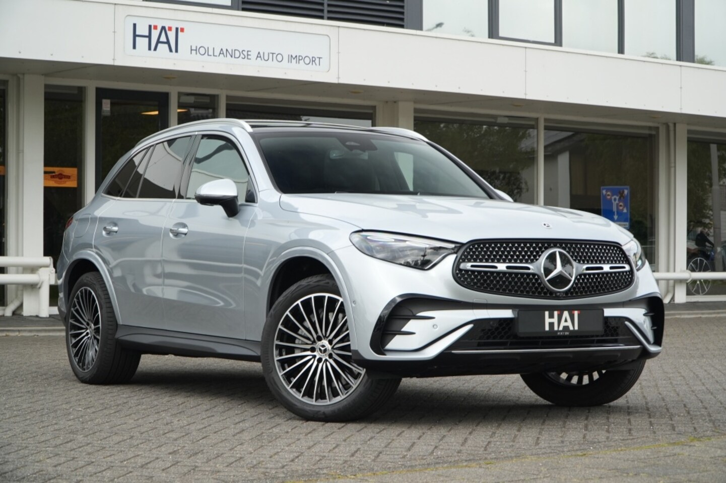 Mercedes-Benz GLC-klasse - 300e 4MATIC AMG Line 300e 4MATIC AMG Line - AutoWereld.nl