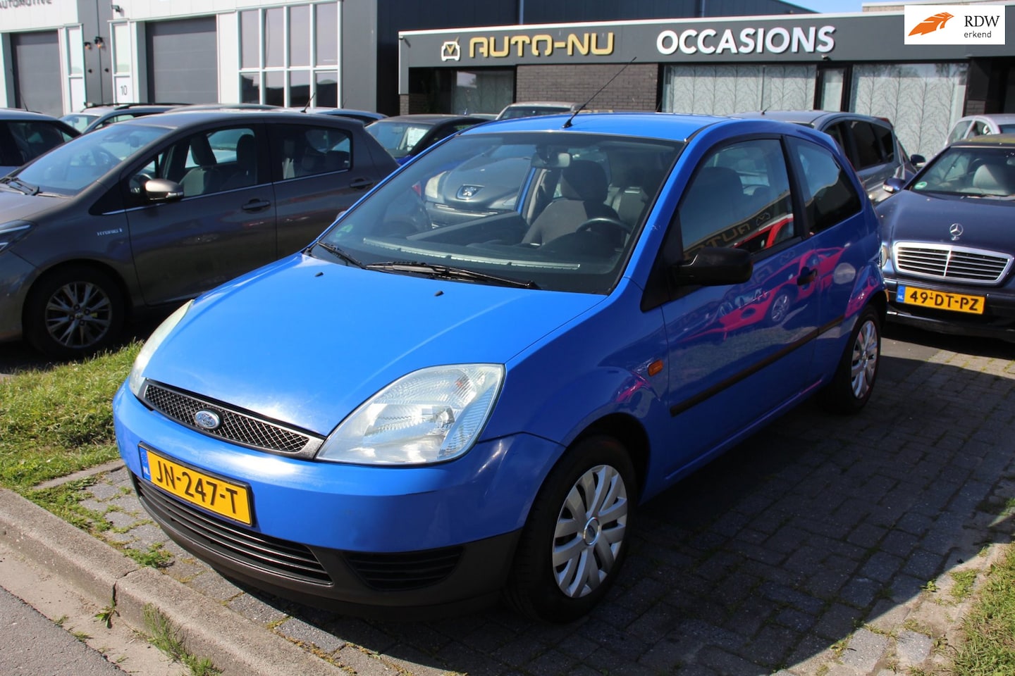 Ford Fiesta - 1.25-16V Celebration Airco Nieuwe Distributie Elec pakket APK - AutoWereld.nl