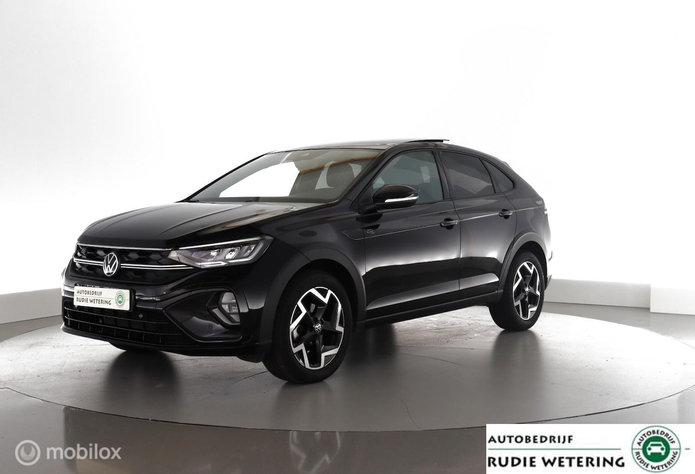 Volkswagen Taigo - 1.0 TSI Automaat R-Line panorama|IQ|led|dab|ecc|acc|pdc|lmv17 - AutoWereld.nl