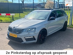 Skoda Octavia Combi - 2.0 TSI RS Business Panodak 20inch Camera Drive mode