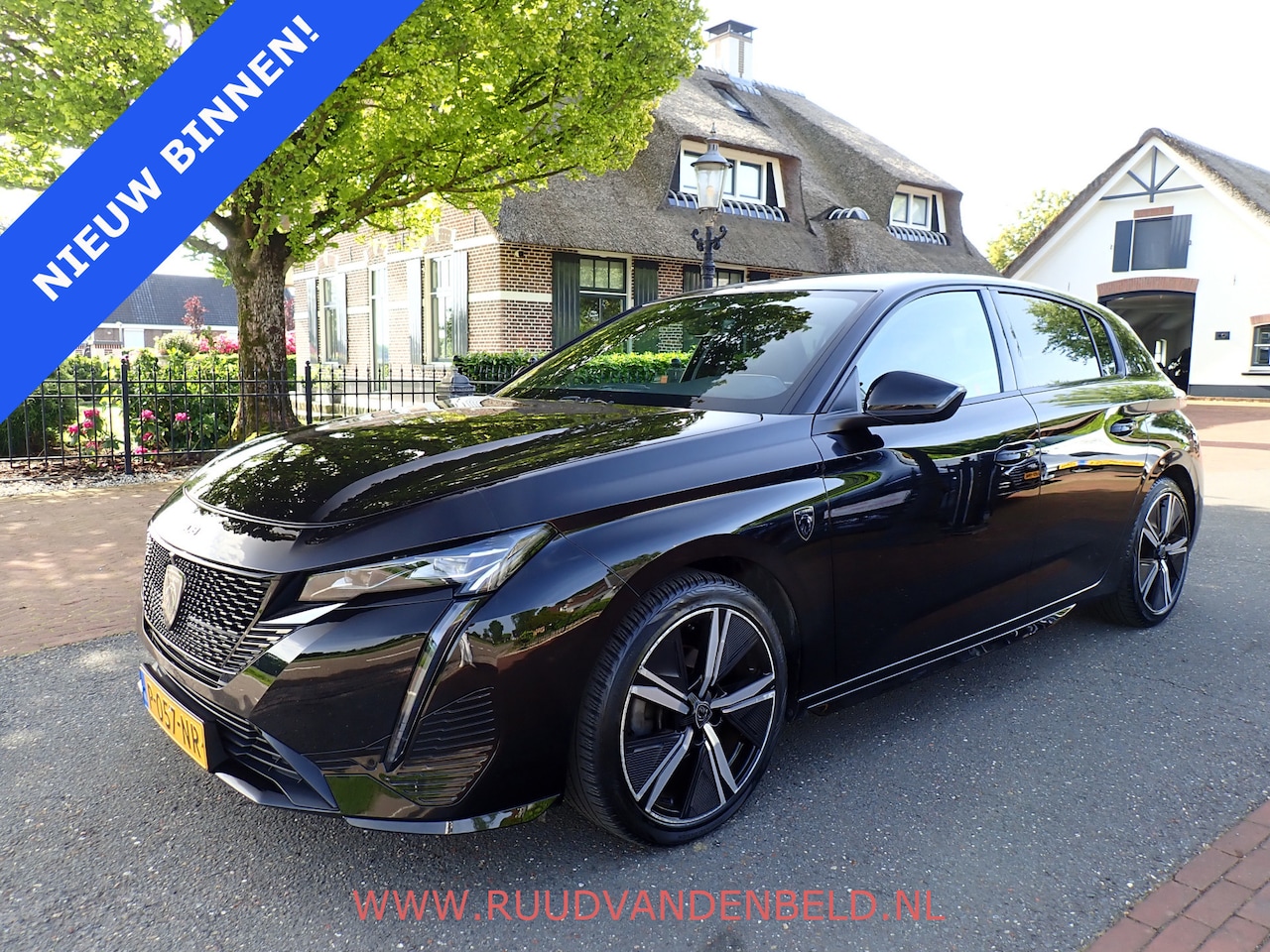 Peugeot 308 - 1.2 PureTech GT / CARPLAY / CAMERA / ACC / KEYLESS - AutoWereld.nl