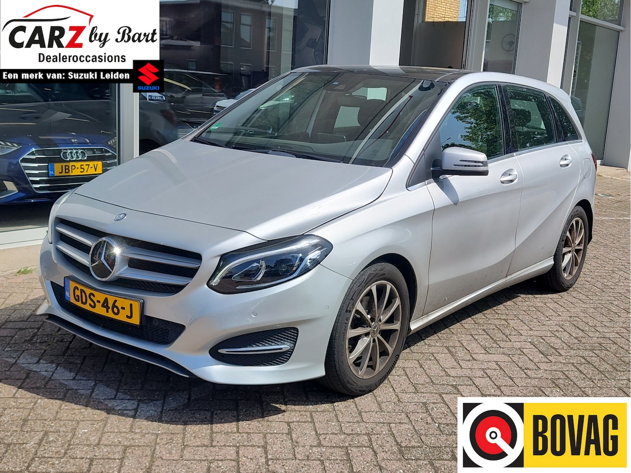Mercedes-Benz B-klasse - 200 AMBITION AUTOMAAT Pano | Dodehoeksensoren | Clima | Trekhaak - AutoWereld.nl