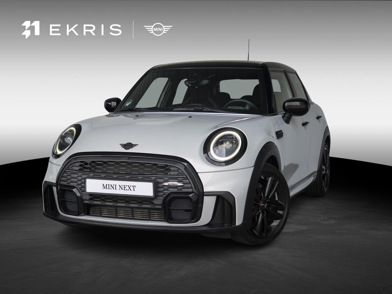 MINI Cooper - 5-deurs JCW-Pakket + Achteruitrijcamera + Comfort Access + Stoel & Stuurverwarming - AutoWereld.nl