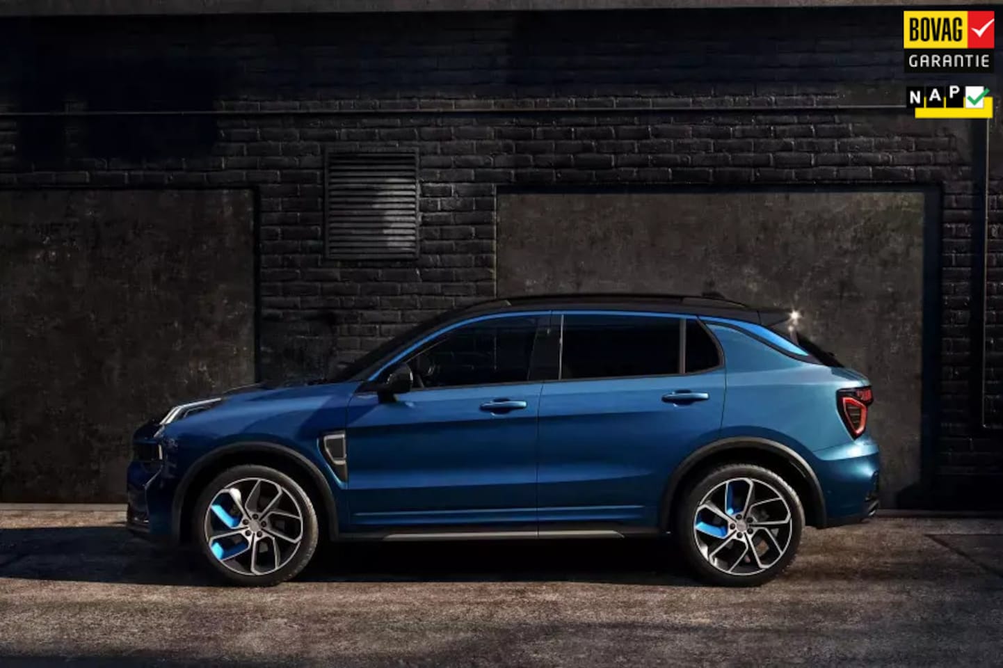 Lynk & Co 01 - 1.5 NL Auto/Zwarte hemel/360/Rijklaar/1800Kg Trekgewicht - AutoWereld.nl