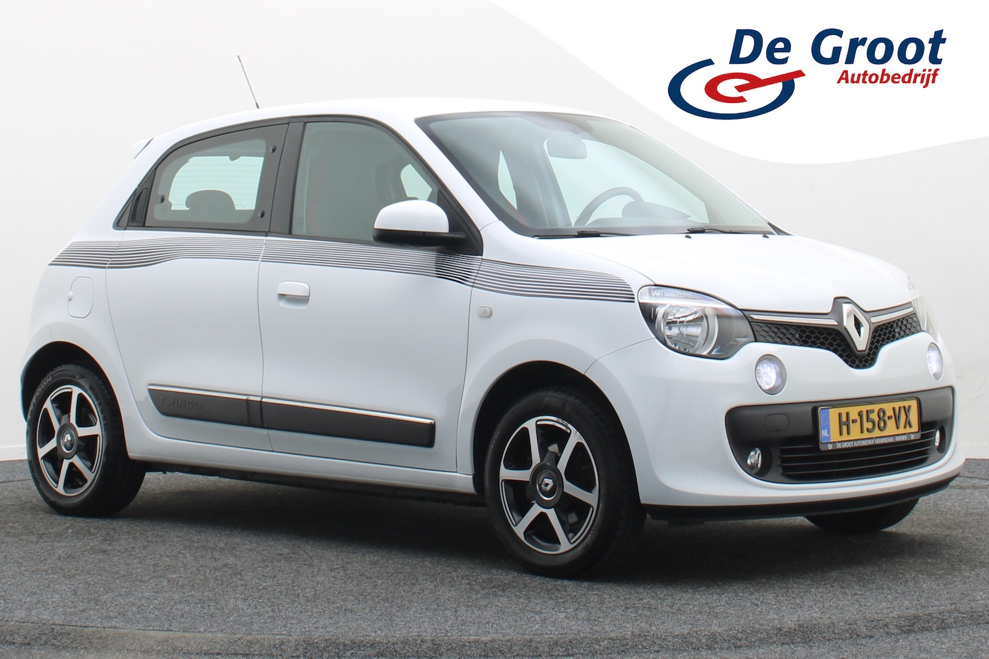 Renault Twingo - 1.0 SCe Dynamique Camera, Navigatie, Cruise, PDC, 15" - AutoWereld.nl