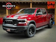Dodge Ram 1500 - REBEL TRAIL Edition V8 4x4 Night BPM VRIJ, 22" velgen, Bakflip, digitaal display,