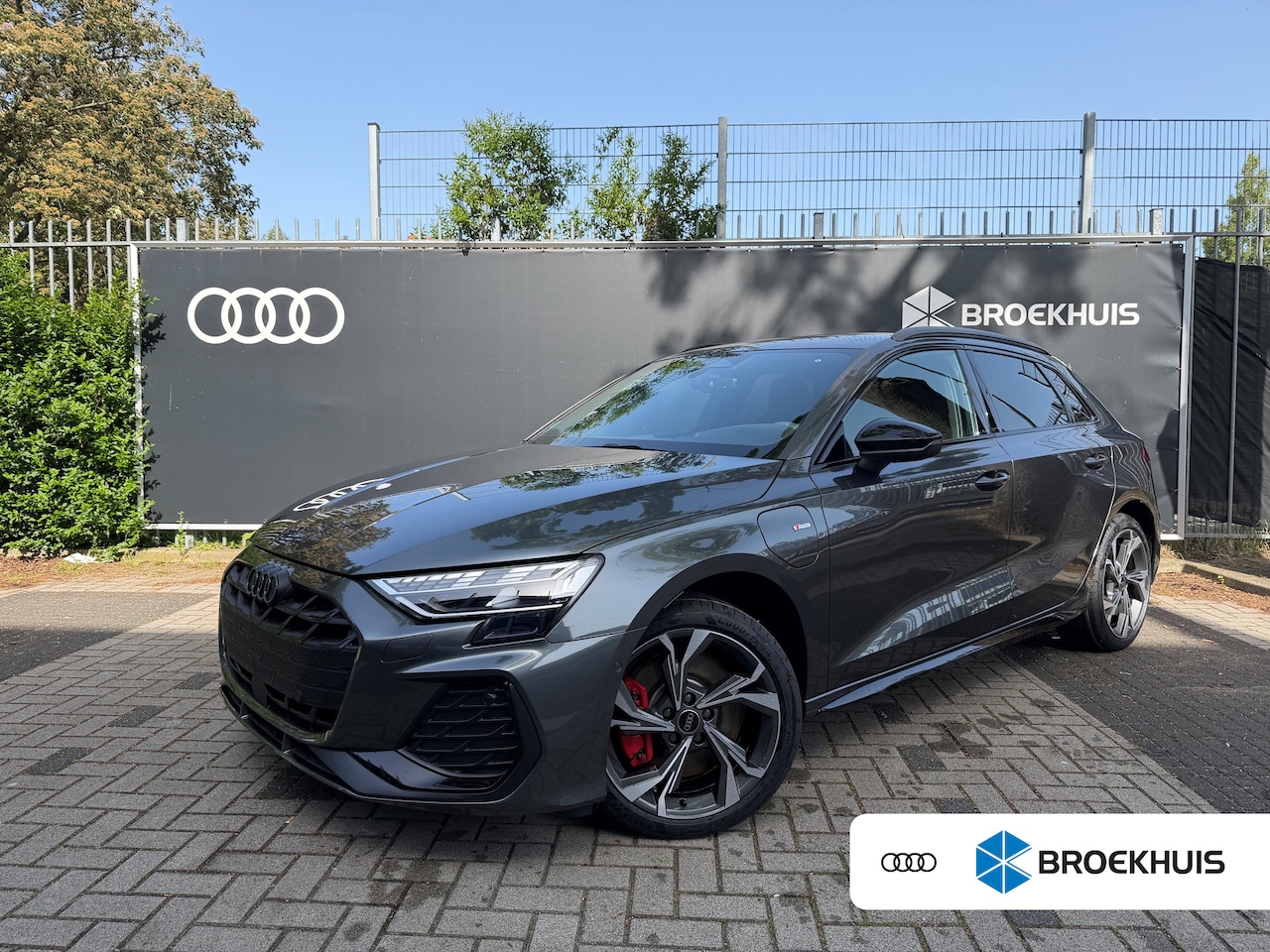Audi A3 Sportback - 45 TFSI e S edition Competition | 272PK | Sonos | Head-Up display | 18 inch velgen | Keyle - AutoWereld.nl