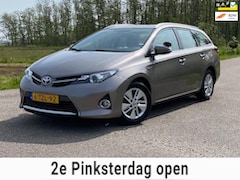 Toyota Auris Touring Sports - 1.8 Hybrid Aspiration AUTOMAAT NAVI NAP GOED ONDERHOUDEN