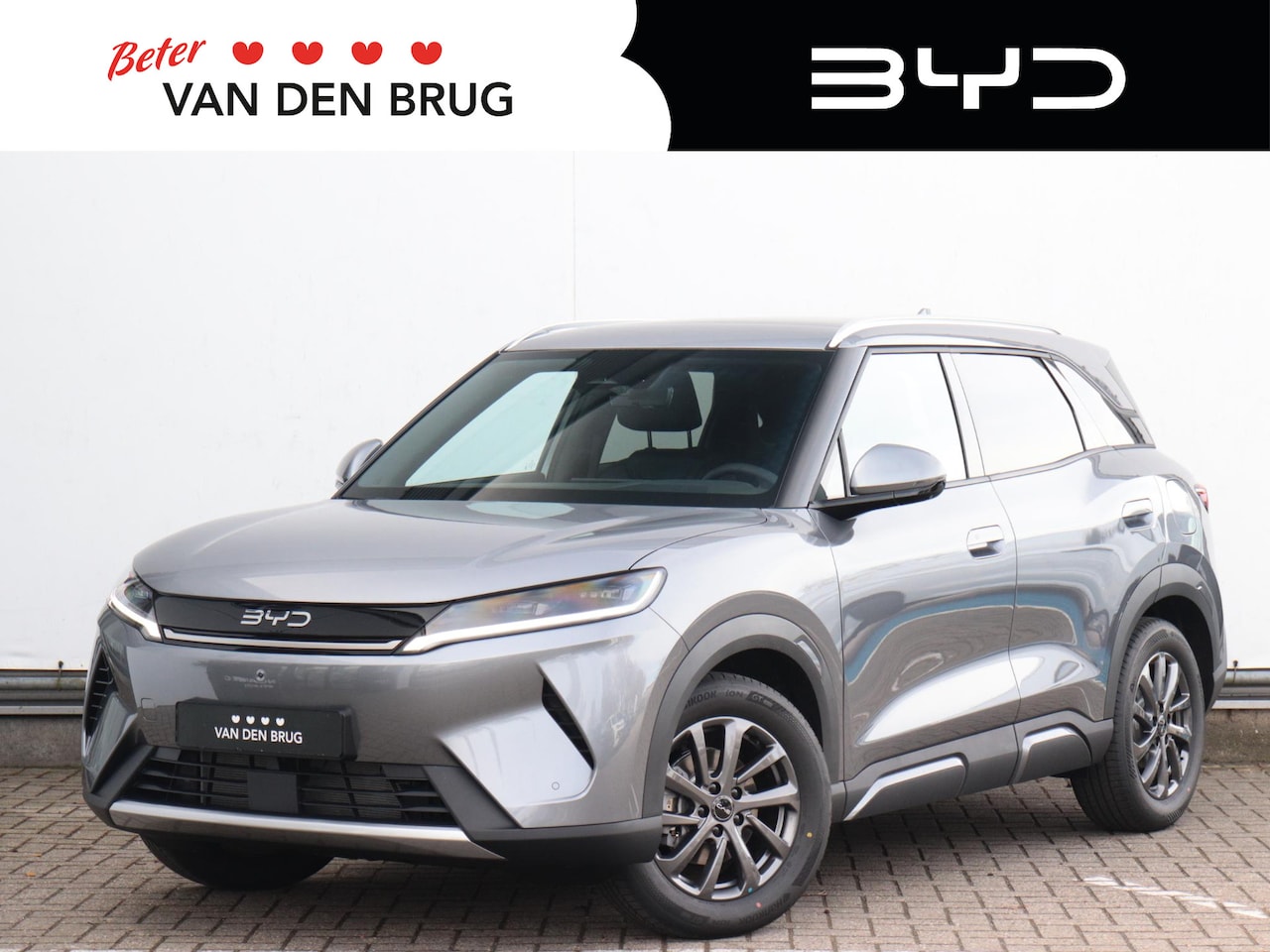 BYD Atto 2 - DM-i Boost | Beige bekleding | 90km elektrisch | 360° camera | Panoramadak | Leder | Apple - AutoWereld.nl