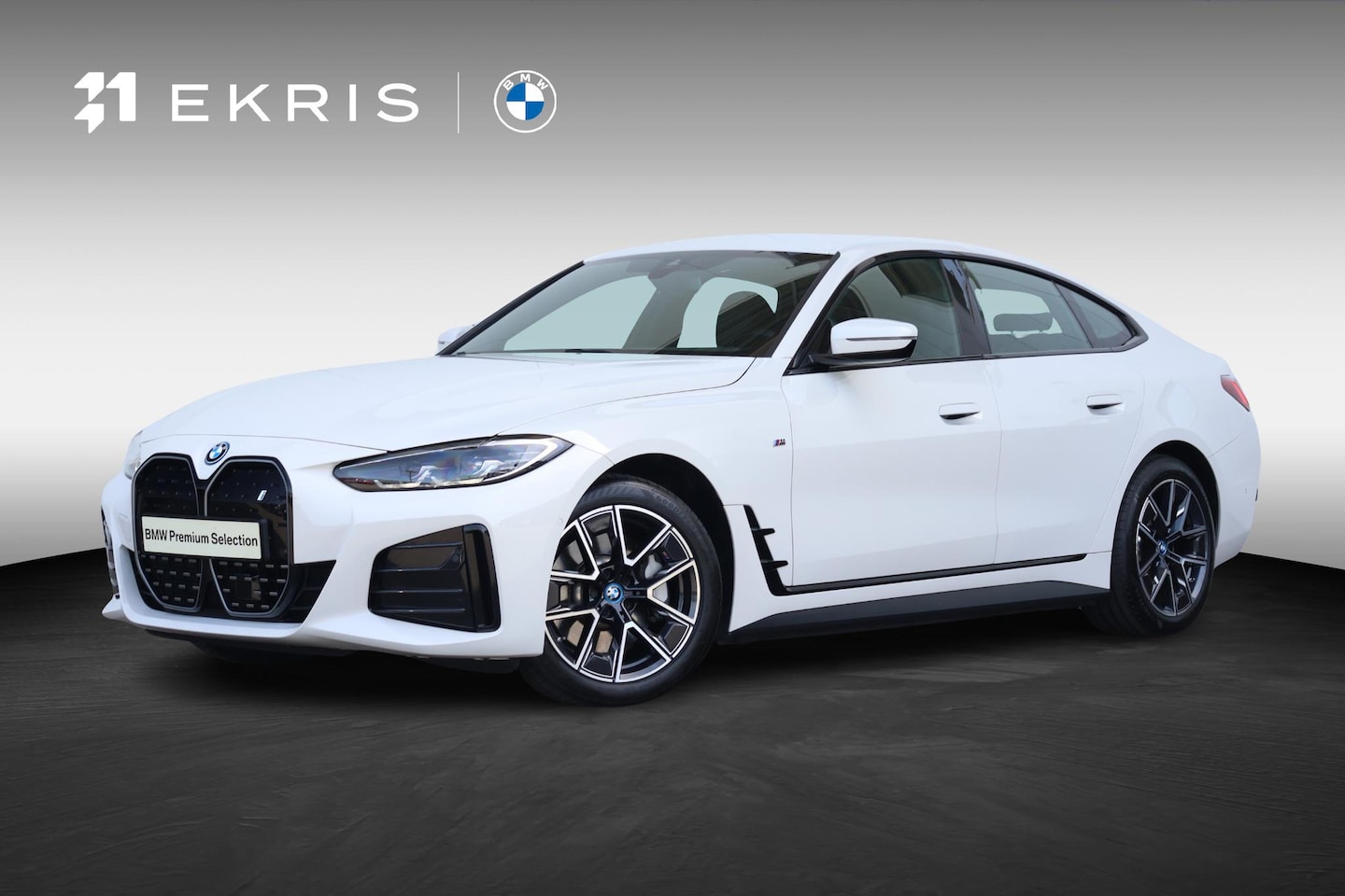 BMW i4 - eDrive40 84 kWh | M-Sport Pakket | PDC | Achteruitrijcamera | Harman Kardon | Active cruis - AutoWereld.nl