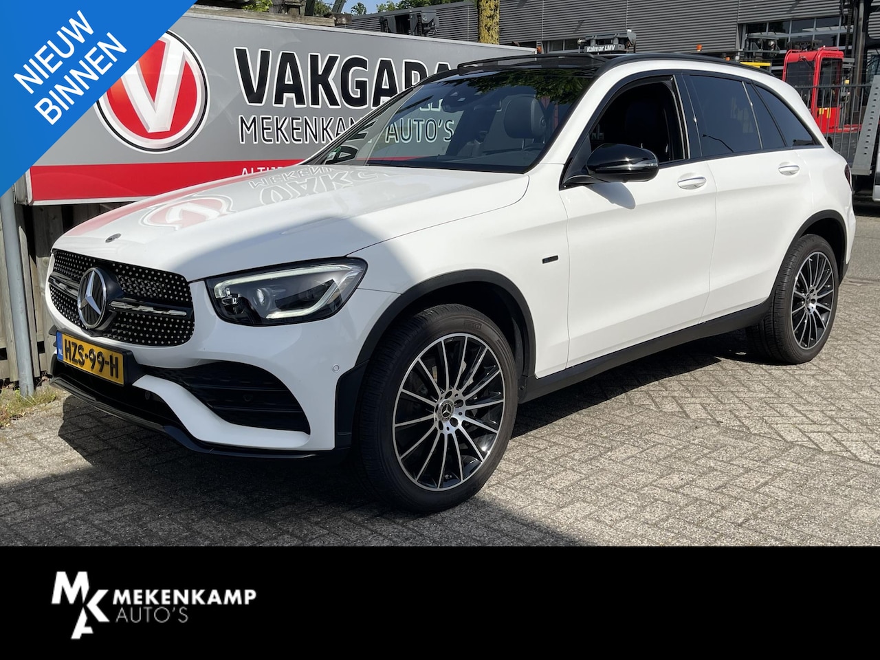 Mercedes-Benz GLC-klasse - 300e 4MATIC AMG Line 20"/Panoramadak/360 camera/Dodehoek/Memory stoel l+r/Sfeerverlichting - AutoWereld.nl