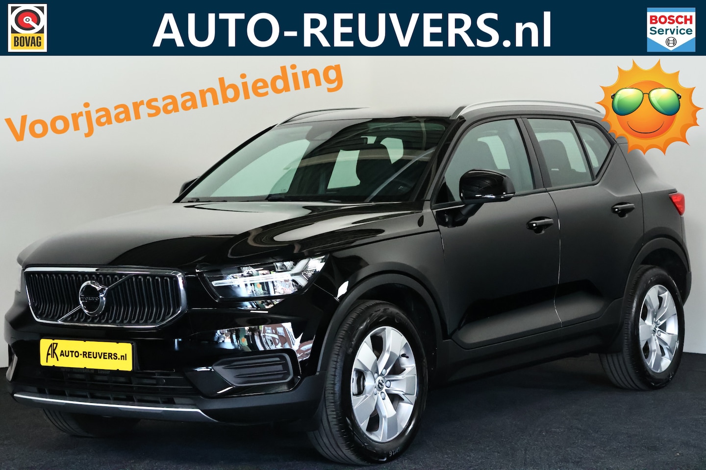 Volvo XC40 - 1.5 T3 Momentum / LED / CarPlay / Trekhaak / Memory - AutoWereld.nl