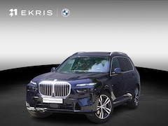 BMW X7 - xDrive40i | 6 zitplaatsen | M Sportpakket | 21 inch LM M Dubbelspaak | Trekhaak met elektr
