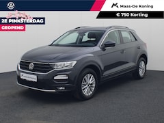 Volkswagen T-Roc - 1.5TSI/150PK DSG Style · Navigatie · Parkeersensoren · Lane assist