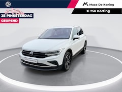 Volkswagen Tiguan - 1.5TSI/150PK Life Business DSG · Navigatie · Apple/Android Car Play · Trekhaak · Camera +
