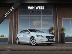 Volvo V40 - 2.0 D2 Momentum | NL auto | Sportstuur | Cruise control | Bluetooth | Navigatie | Climate