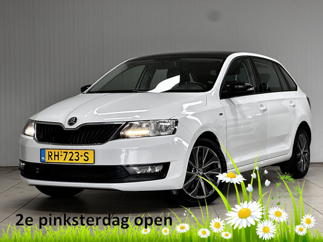 Skoda Rapid Spaceback - 1.0 TSI Greentech Drive/ Trekhaak/ Panorama-Dak/ Camera/ PDC/ Two-Tone/ Airco/ Cruise/ Ele - AutoWereld.nl
