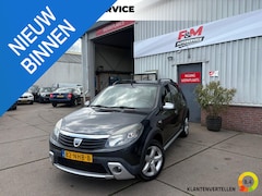 Dacia Sandero Stepway - 1.6 Airco, pdc achter, trekhaak