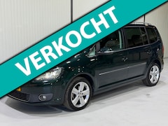 Volkswagen Touran - 1.4 TSI Highline 7p. PANO - TREKHAAK - LED - NWE APK - LM VELGEN