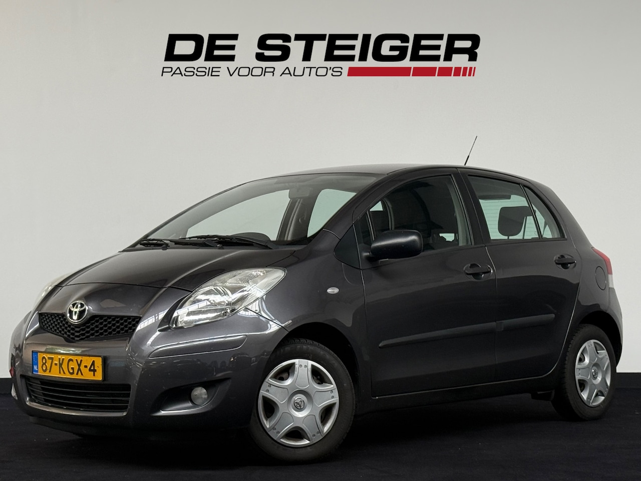 Toyota Yaris - 1.0 VVTi Acces Airco Camera Cruise - AutoWereld.nl