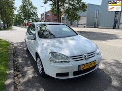 Volkswagen Golf - 1.9 TDI Comfortline (distributeriem kapot)