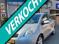 Toyota Yaris - 1.3 VVTi Luna MMT, Clima , Trekhaak . All Season , LM velgen